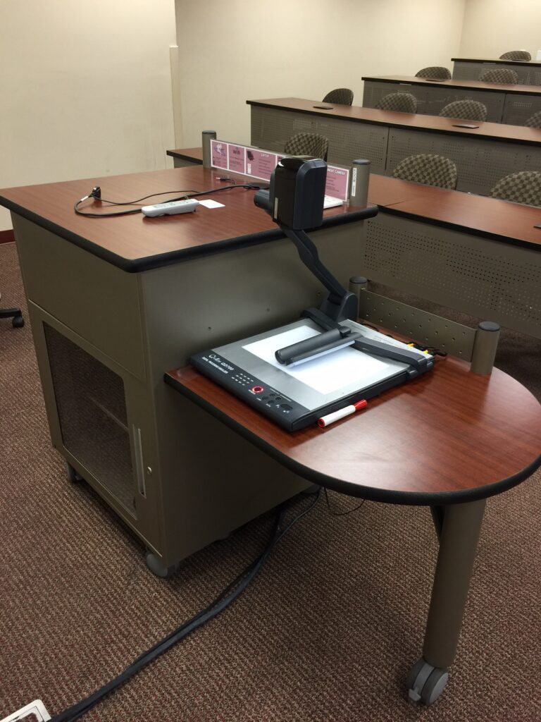 SR-7000 MOBILE PRESENTATION CART - Image 4